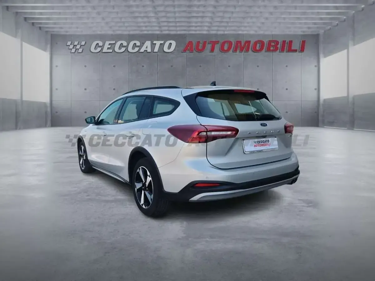 Usata Ford Focus Active 125 CV (91 kW) 2023 Argento Station wagon
