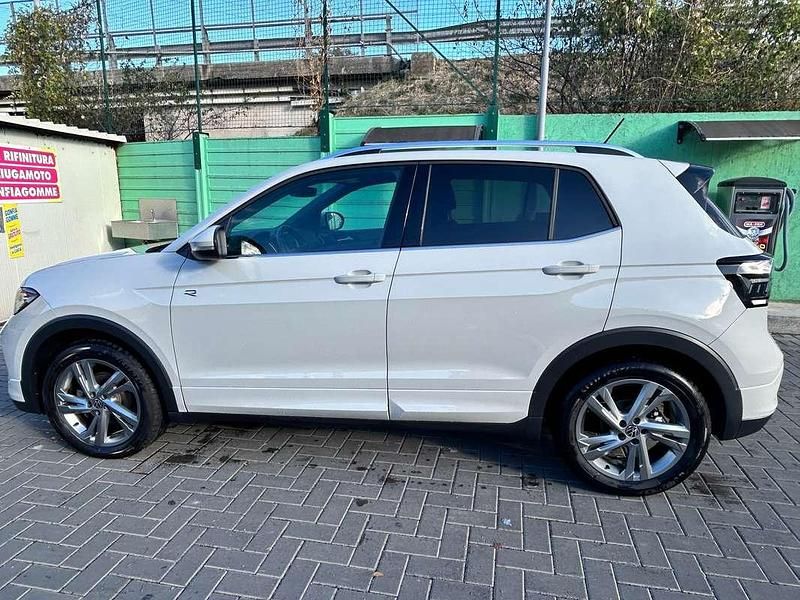 Bianco Usata 2024 VW T-Cross R-line SUV | 23.600 € (Buon prezzo) - Immagine 1/4