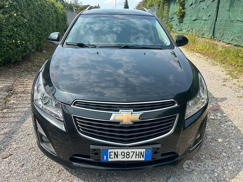 Usata Chevrolet Cruze 120 CV (88 kW) 2012 Nero Monovolume