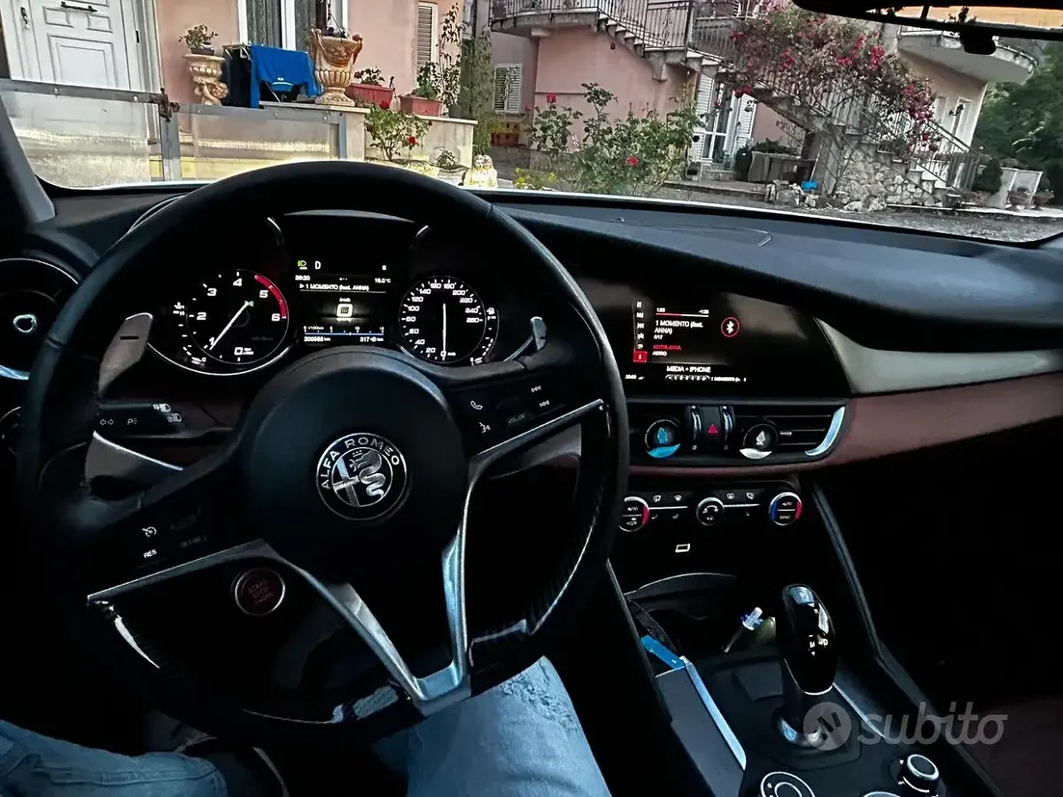 Usata Alfa Romeo Giulia Veloce 210 CV (154 kW) 2018 Berlina