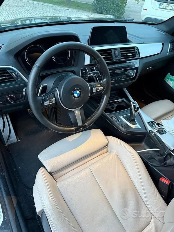 Usata BMW 120 Efficient Dynamics 190 CV (139 kW) 2017 Nero Utilitaria