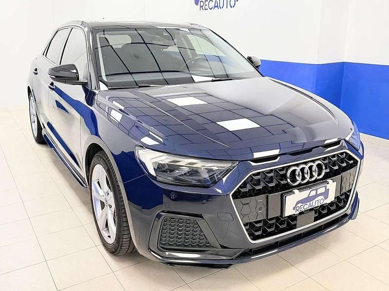 Usata Audi A1 Sportback Ambiente 116 CV (85 kW) 2020 Blu/azzurro Utilitaria
