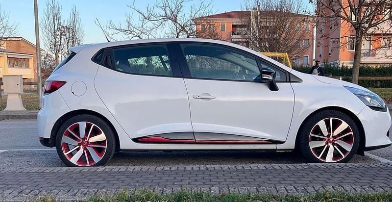 Usata Renault Clio IV 90 CV (66 kW) 2013 Bianco Berlina