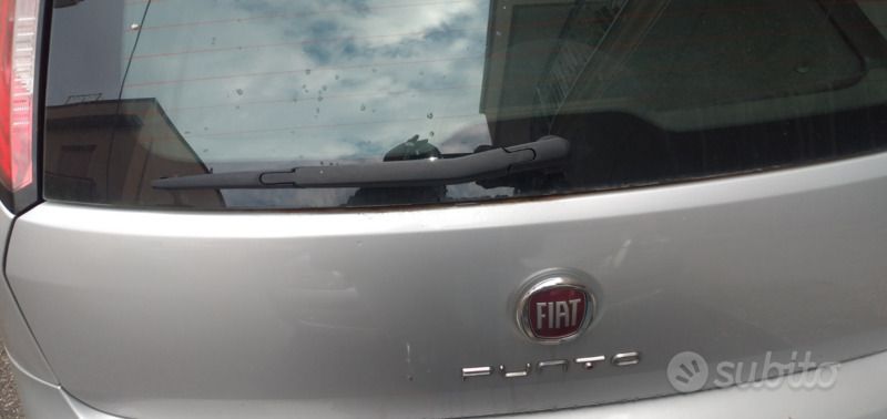 Usata Fiat Grande Punto 85 CV (62 kW) 2013 Grigio Utilitaria