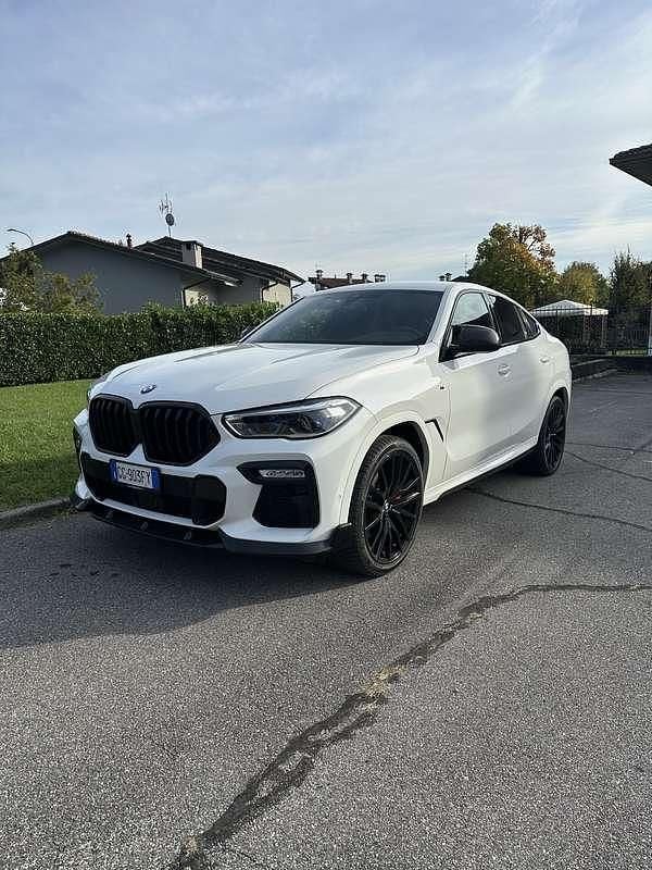 Usata BMW X6 M Sport 333 CV (244 kW) 2021 SUV
