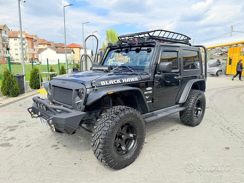 Usata Jeep Wrangler Unlimited Rubicon 176 CV (129 kW) 2010 Nero SUV