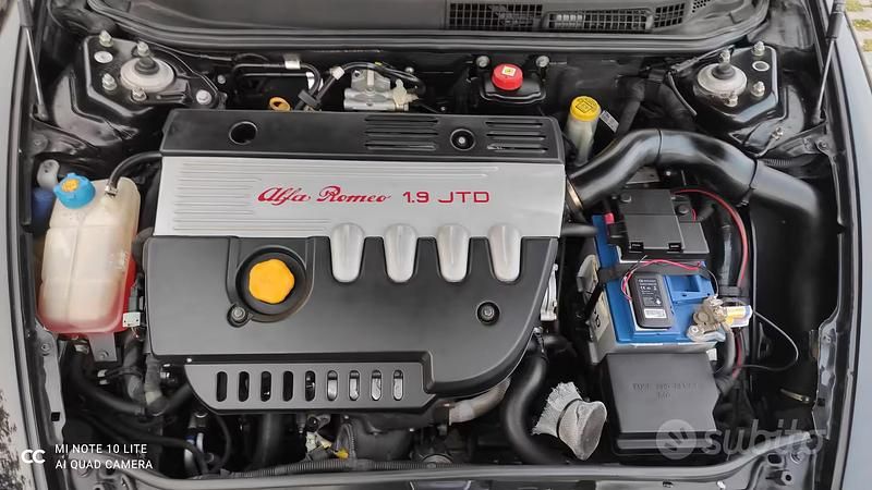 Usata Alfa Romeo 147 120 CV (88 kW) 2009 Nero Utilitaria