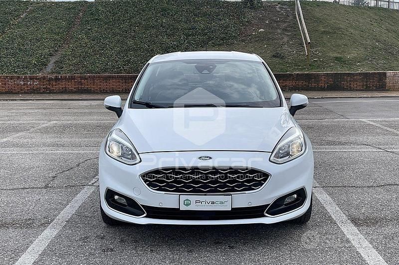 Usata Ford Fiesta Vignale 100 CV (73 kW) 2018 Bianco Utilitaria