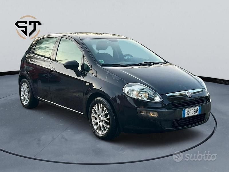 Nero Usata 2011 Fiat Punto Evo Due volumi | 1650 € (Super prezzo) - Immagine 1/4