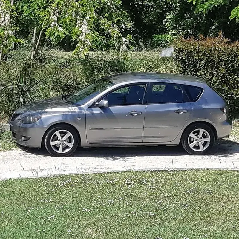 Begagnad Mazda 3 Active 105 HK (77 kW) 2006 Sedan