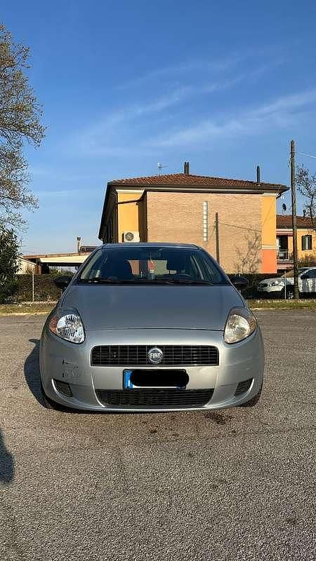 Usata Fiat Grande Punto 60 CV (44 kW) 2005 Utilitaria