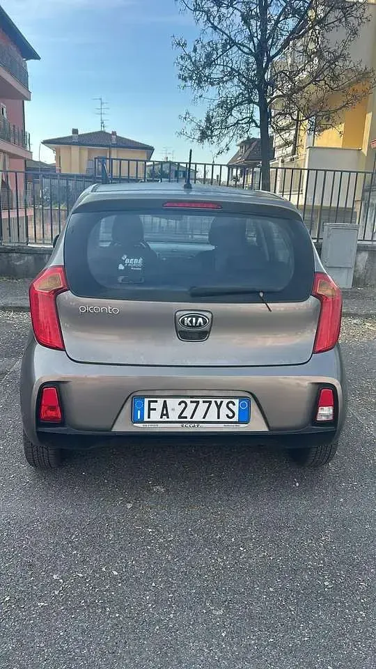 Usata Kia Picanto 66 CV (48 kW) 2015 Other Utilitaria