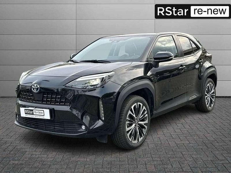 Nero metallizzato Usata 2022 Toyota Yaris Cross Lounge SUV | 26.500 € (Molto cara) - Immagine 1/4