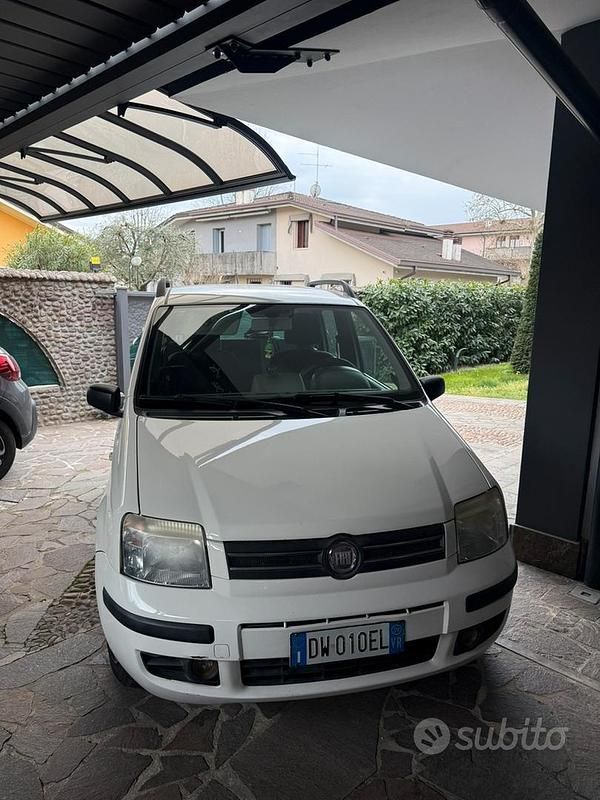 Usata Fiat Panda Dynamic 60 CV (44 kW) 2009 Bianco Utilitaria