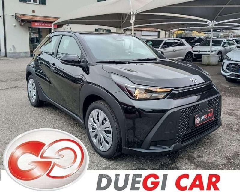 Nuova Toyota Aygo X 92 CV (67 kW) 2026 Nero SUV