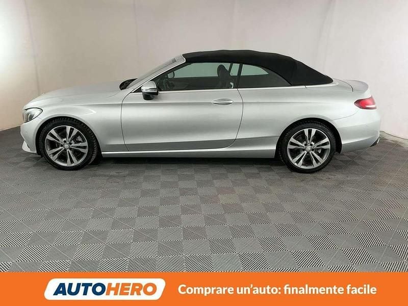 Usata Mercedes C220 170 CV (125 kW) 2017 Grigio Cabrio