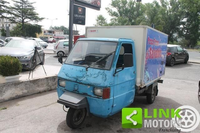 Usata Piaggio APE 11 CV (8 kW) 1997 Verde pastello Utilitaria