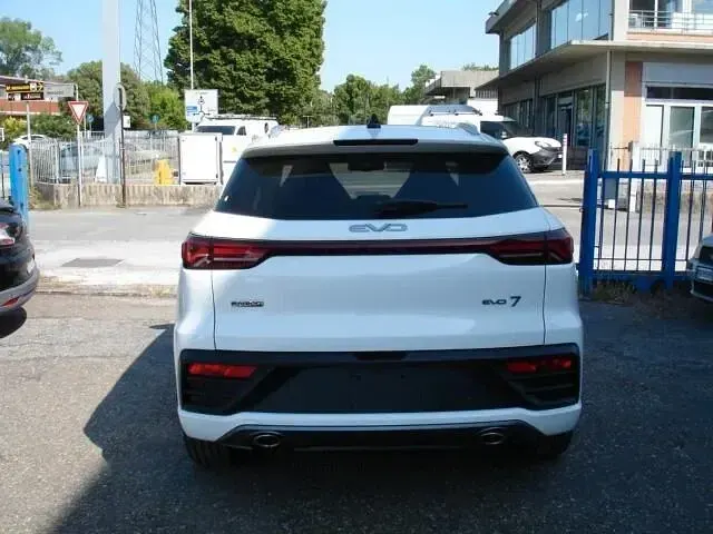 Nuova EVO Evo 7 174 CV (127 kW) 2026 Bianco SUV