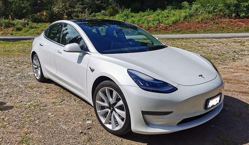 Bianco Usata 2020 Tesla Model 3 Berlina | 18.900 € (Super prezzo) - Immagine 1/1