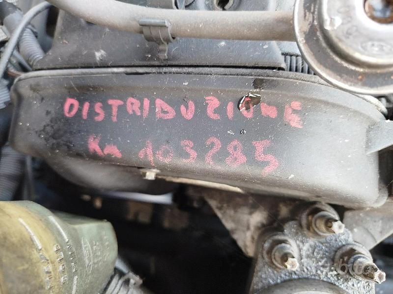 Usata Ford Focus Zetec 2000 Blu Station wagon