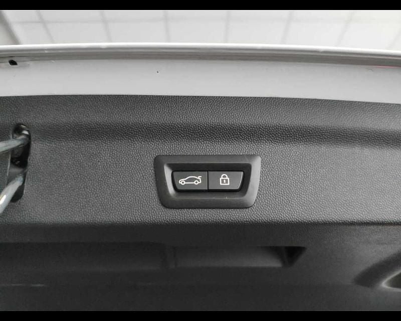 Usata Mini Cooper D 150 CV (110 kW) 2019 Bianco Utilitaria