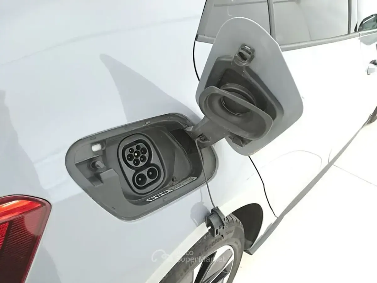 Usata VW ID.3 Pro 69 kW (95 CV) 2022 Gray Utilitaria