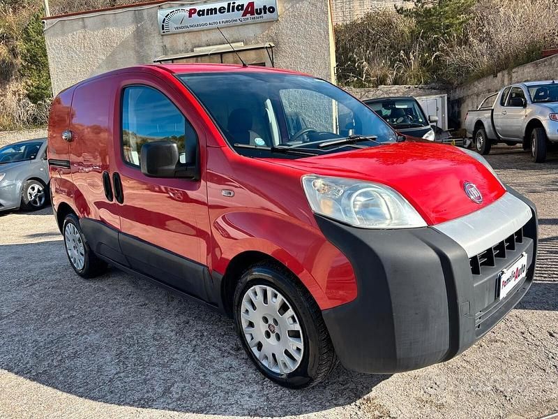 Usata Fiat Fiorino 95 CV (69 kW) 2016 Rosso Monovolume