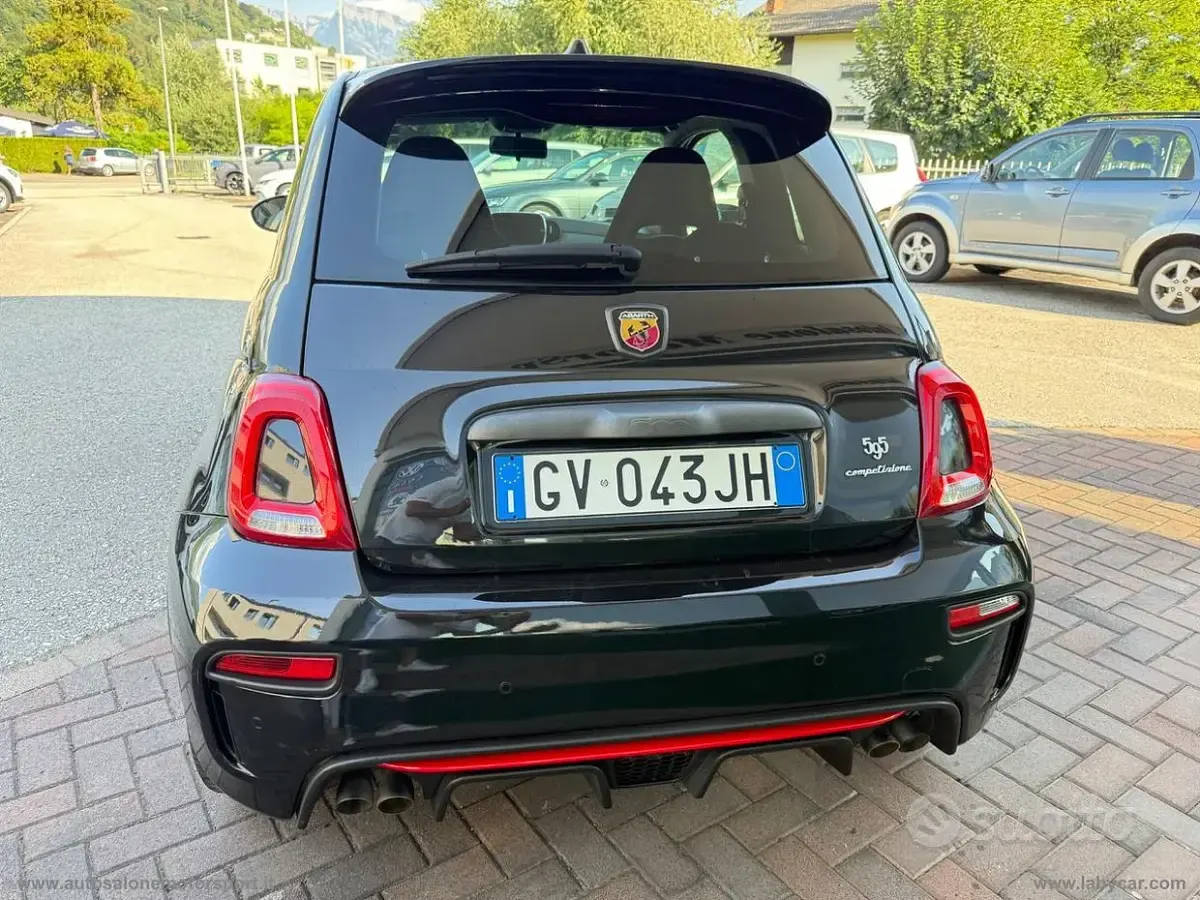 Usata Abarth 595 Competizione 180 CV (132 kW) 2018 Nero Berlina