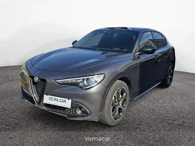 Usata Alfa Romeo Stelvio Veloce 209 CV (153 kW) 2021 Grigio SUV