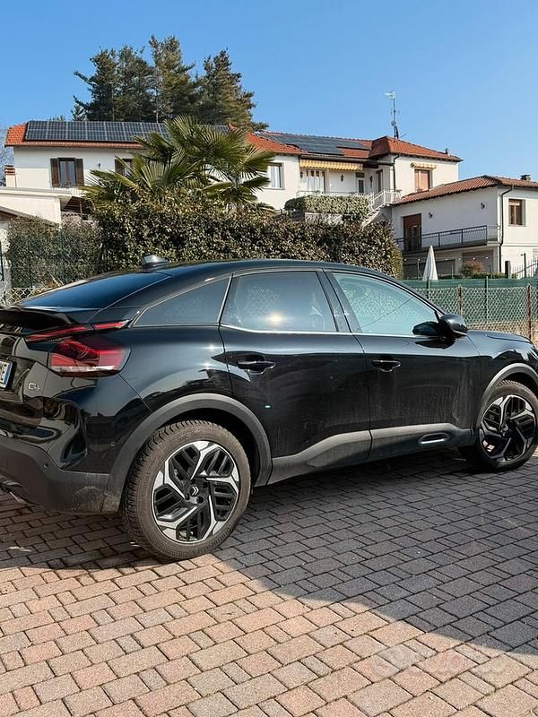 Usata Citroën C4 131 CV (96 kW) 2023 Nero SUV