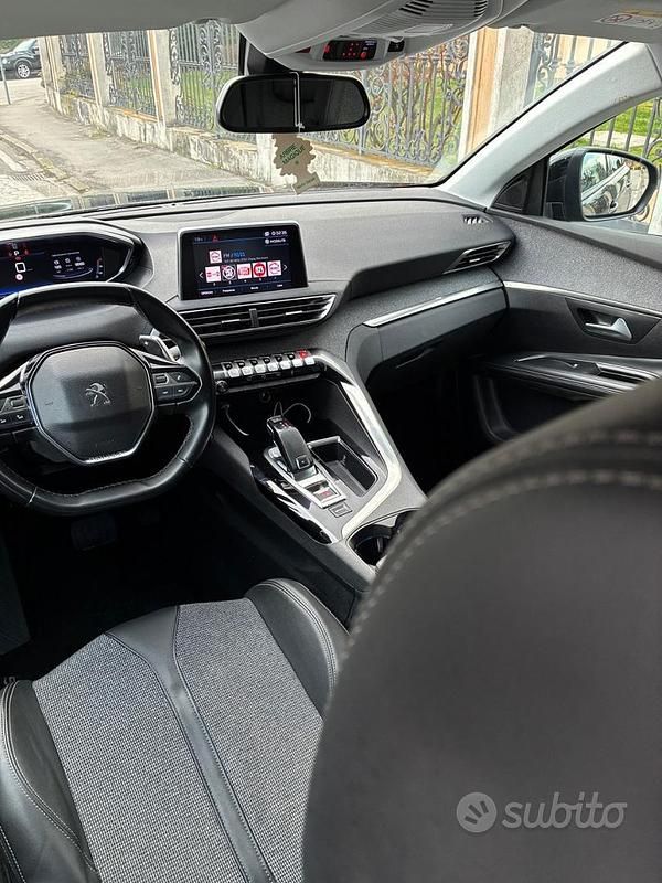 Usata Peugeot 5008 Allure 131 CV (96 kW) 2020 SUV