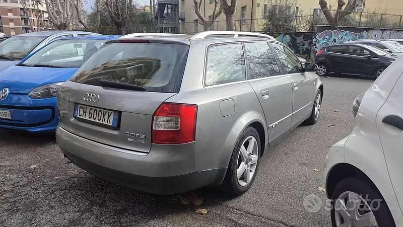 Usata Audi A4 150 CV (110 kW) 2003 Grigio Station wagon