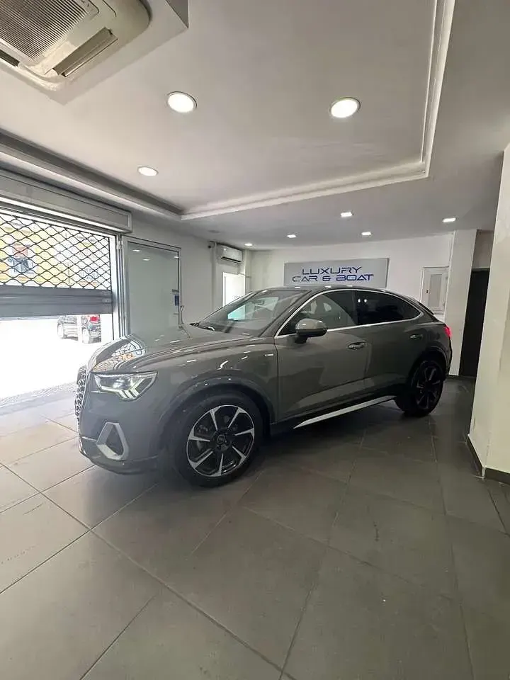 Usata Audi Q3 S-Line 150 CV (110 kW) 2023 Grigio SUV