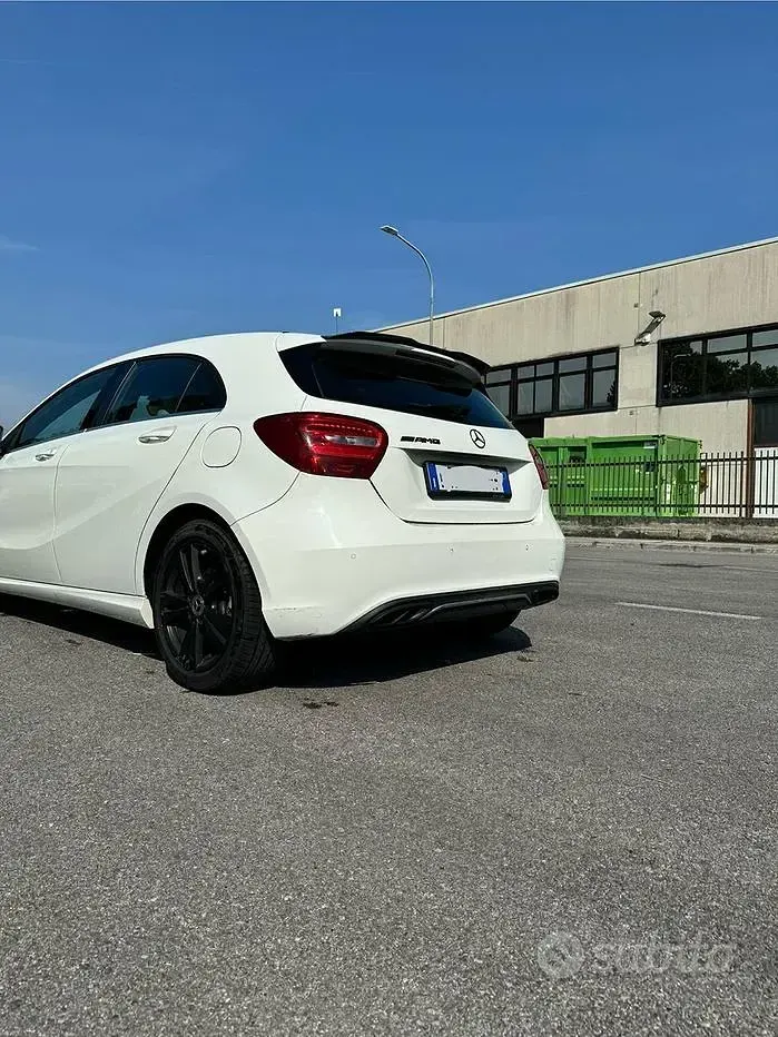 Usata Mercedes A160 95 CV (69 kW) 2019 Bianco Utilitaria