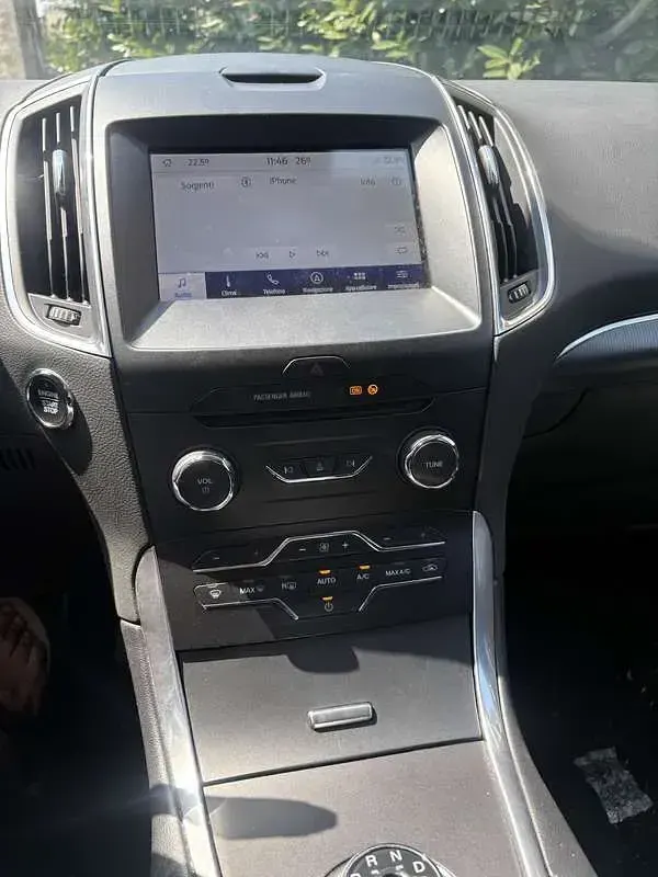 Usata Ford S-MAX Business Edition 150 CV (110 kW) 2020 Monovolume