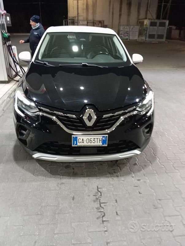Nero Usata 2020 Renault Captur SUV | 14.000 € (Ottimo prezzo) - Immagine 1/4