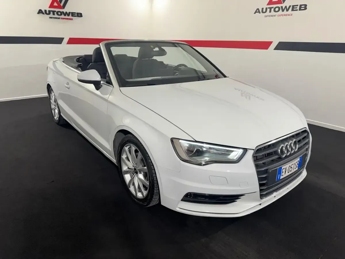 Usata Audi A3 Cabriolet Ambition 150 CV (110 kW) 2014 Bianco Cabrio
