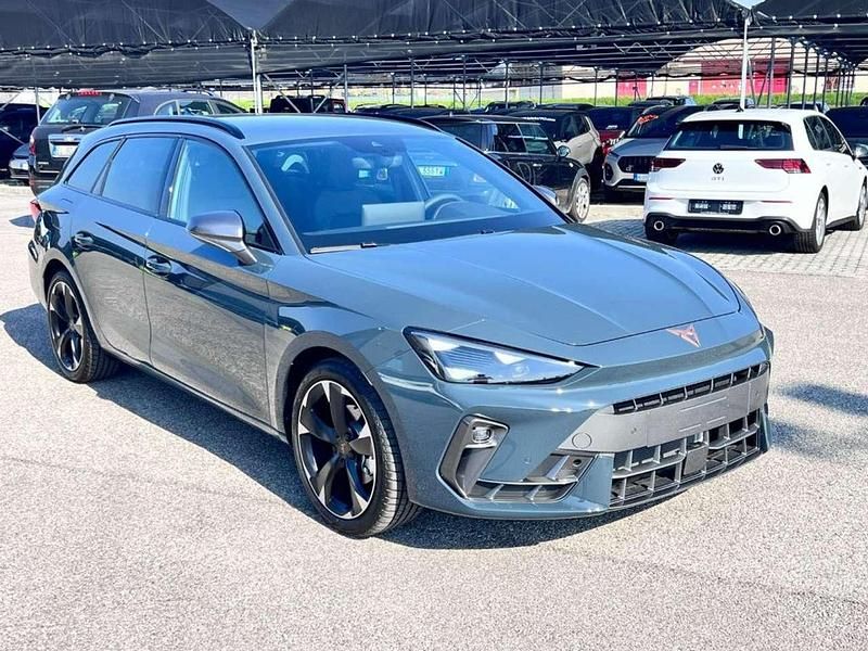 Nuova Cupra Leon 150 CV (110 kW) 2025 Blu Station wagon