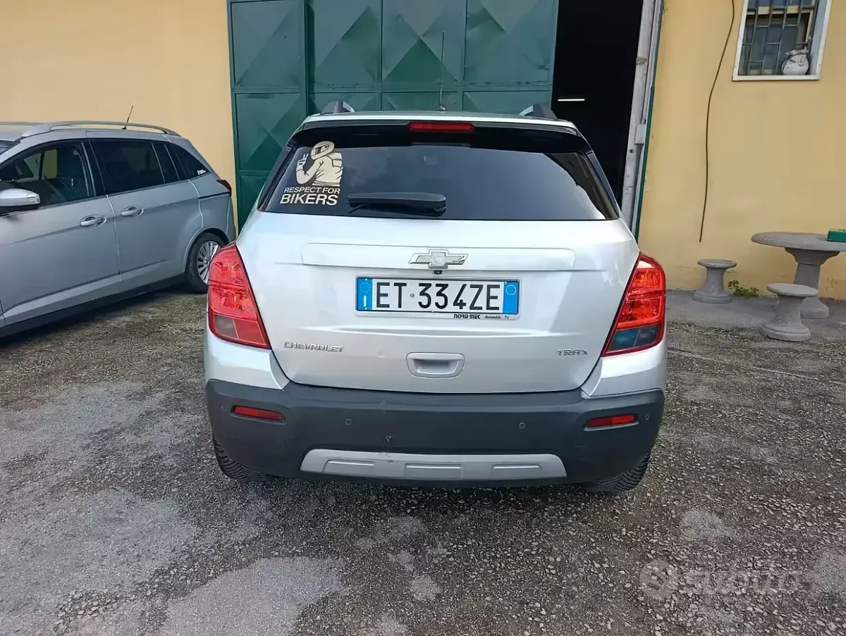 Usata Chevrolet Trax 131 CV (96 kW) 2014 Grigio SUV