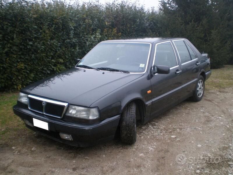 Usata Lancia Thema 147 CV (108 kW) 1989 Nero Berlina