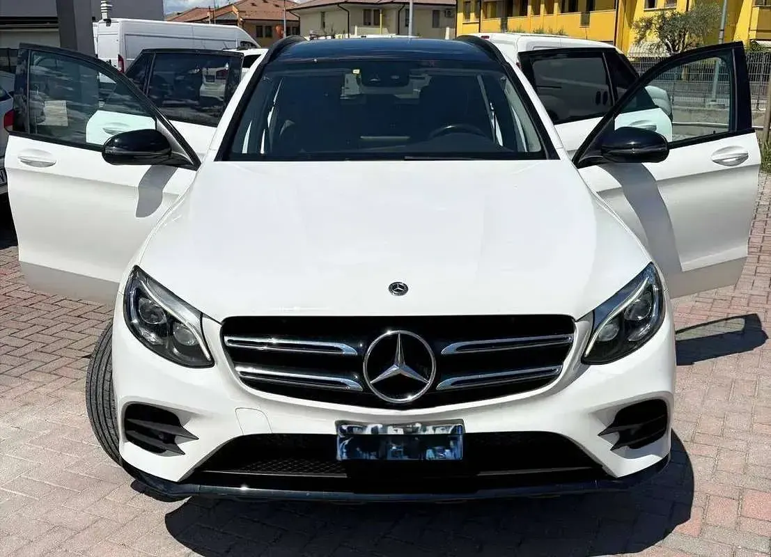 Usata Mercedes GLC250 Premium 204 CV (150 kW) 2018 Bianco SUV