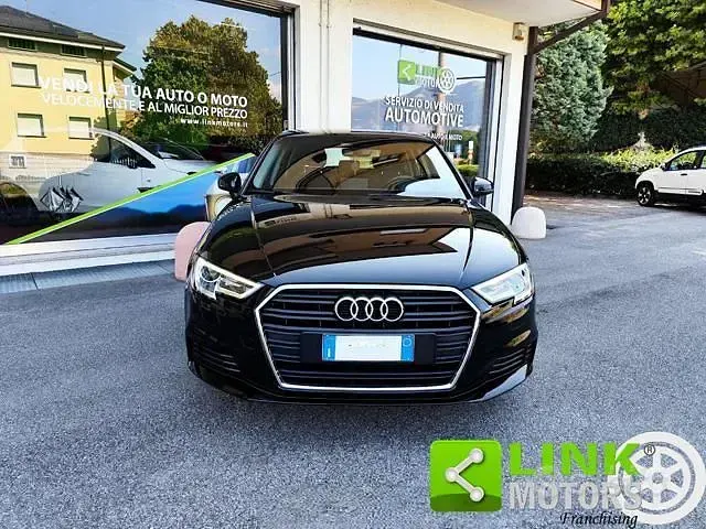 Usata Audi A3 Business 116 CV (85 kW) 2018 Nero Berlina
