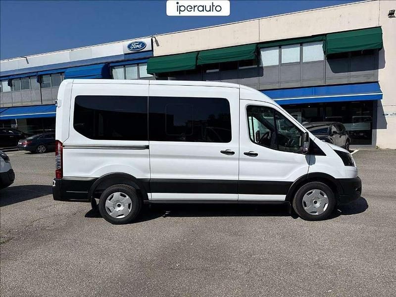 Nuova Ford Transit Trend 131 CV (96 kW) 2025 Bianco pastello Station wagon