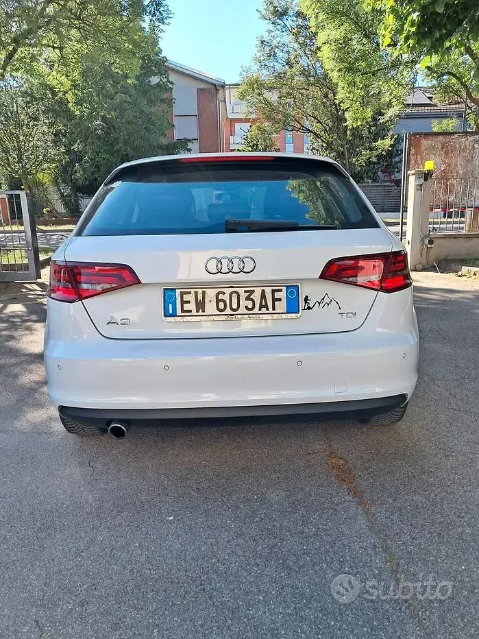 Usata Audi A3 Attraction 105 CV (77 kW) 2014 Bianco Berlina