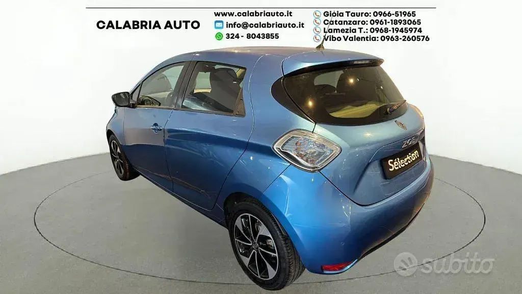 Usata Renault Zoe Intens 52 kW (72 CV) 2018 Bluazzurro Utilitaria