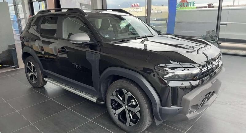 Usata Dacia Duster Journey 101 CV (74 kW) 2024 SUV