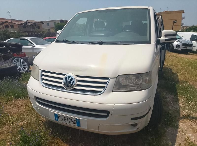 Usata VW T5 Comfortline 130 CV (95 kW) 2007 Bianco Furgone