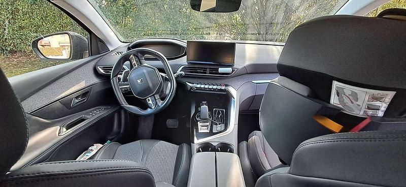 Usata Peugeot 3008 Allure 181 CV (133 kW) 2021 Grigio SUV