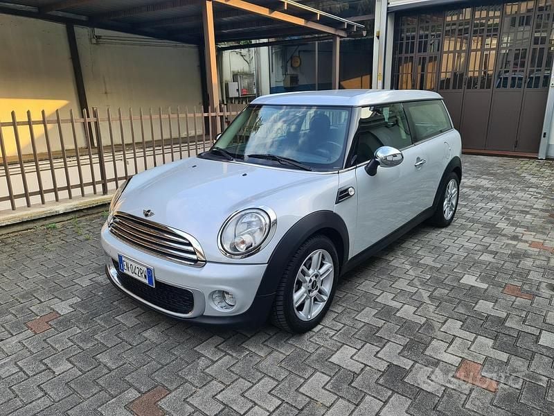 Usata Mini Cooper D Clubman 111 CV (81 kW) 2012 Argento Station wagon