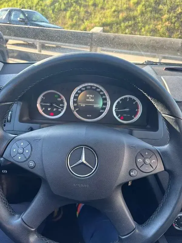 Usata Mercedes C200 Avantgarde 136 CV (100 kW) 2010 Berlina